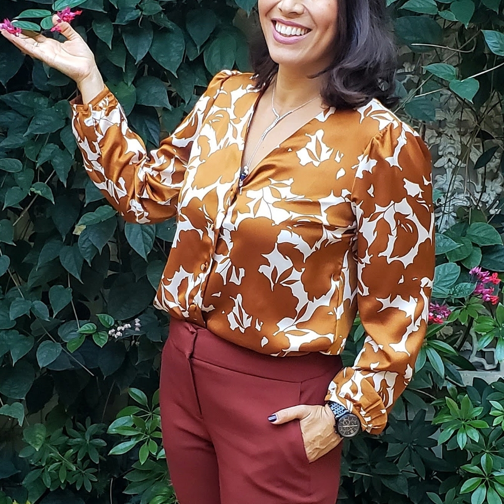 Ann Taylor Factory blouse copper/brown floral & white